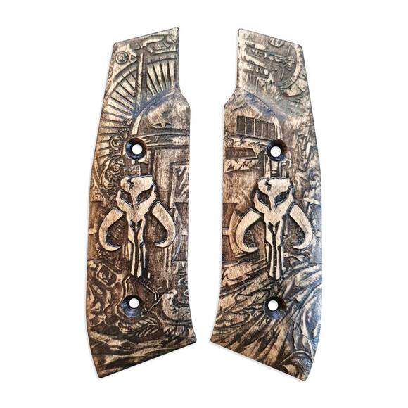 Laugo Arms Alien maple grips - Mythosaur Skull / hand-painted