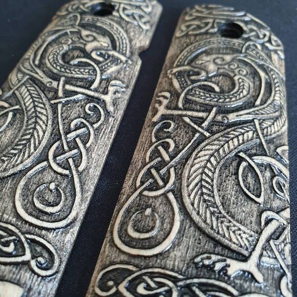 1911 Full-Size Round Butt Maple Grips - Celtic Gates / Hand-painted