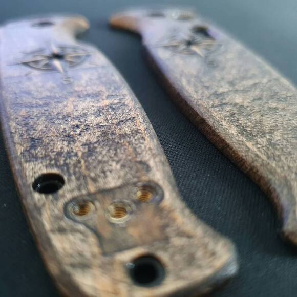 Benchmade Composite Lite Auto 4300 maple handle scales - Compass / hand-painted