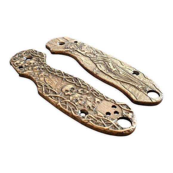 Crucifixion - Spyderco Para 3 Knife Scales by Svechnikov Knives