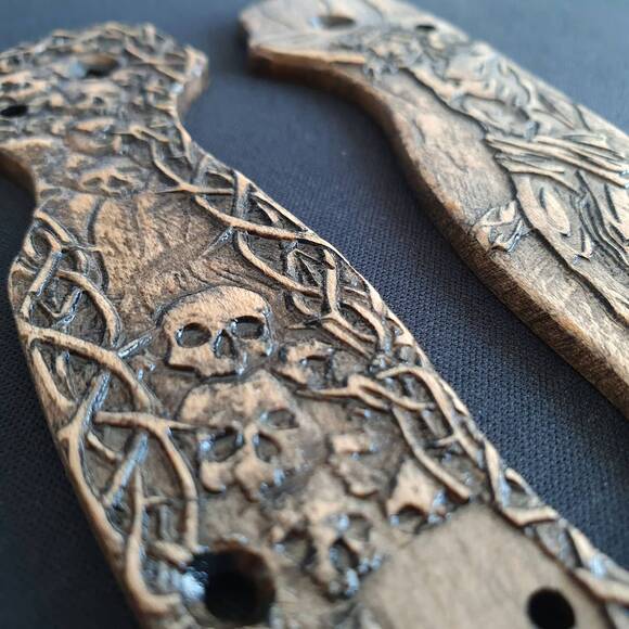 Crucifixion - Spyderco Para 3 Knife Scales by Svechnikov Knives