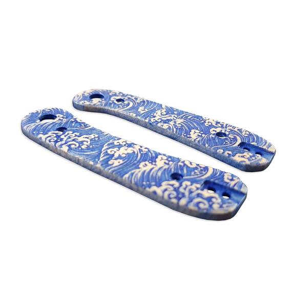 Knafs Lander maple handle scales - Japan Wave / hand-painted