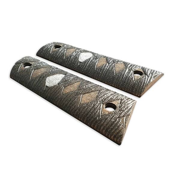 1911 Full-Size Magwell Maple Grips - Katana Black Silver Coin / Hand-painted