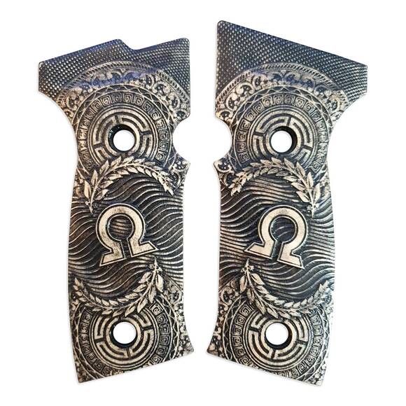 Sig Sauer P320 AXG maple grips - Omega / hand-painted