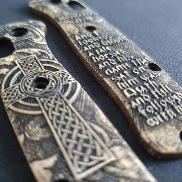 Benchmade Mini Bugout 533 maple handle scales - Revelation 6:8 / hand-painted