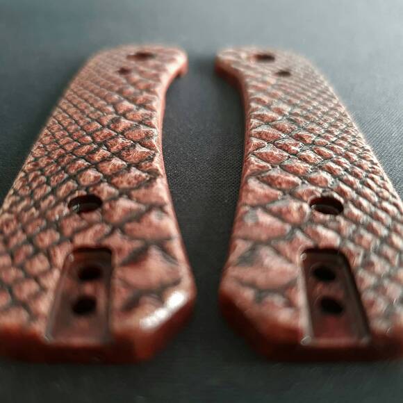 Snake Skin Dark Cherry - Knafs Lander Knife Scales by Svechnikov Knives