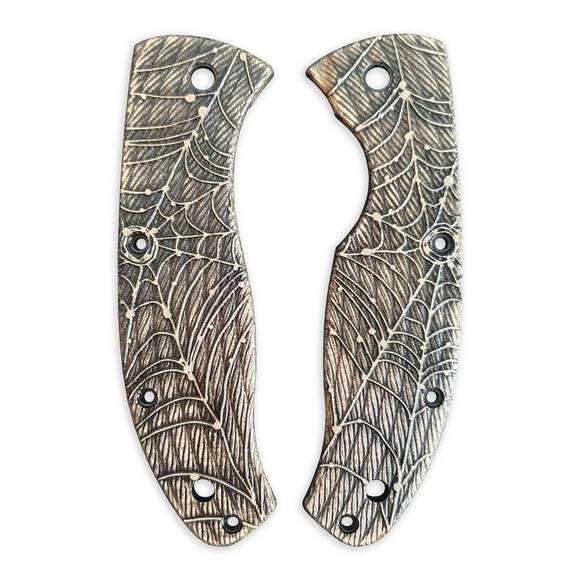 Spyderco Tenacious Clipless maple handle scales - Spider Web / hand-painted
