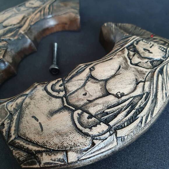 Smith And Wesson K/L Frame Round Butt Maple Grips - Code 002 / Hand-painted