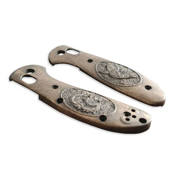 Benchmade Mini Griptilian 555 maple handle scales - Japanese Koi And Dragon (3169) / hand-painted
