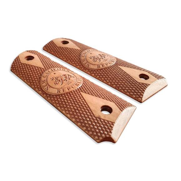 New California Republic (3138) - 1911 Full Size Government Grips