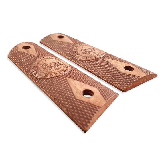 1911 Full-Size Magwell Maple Grips - New California Republic (3138) / Hand-painted