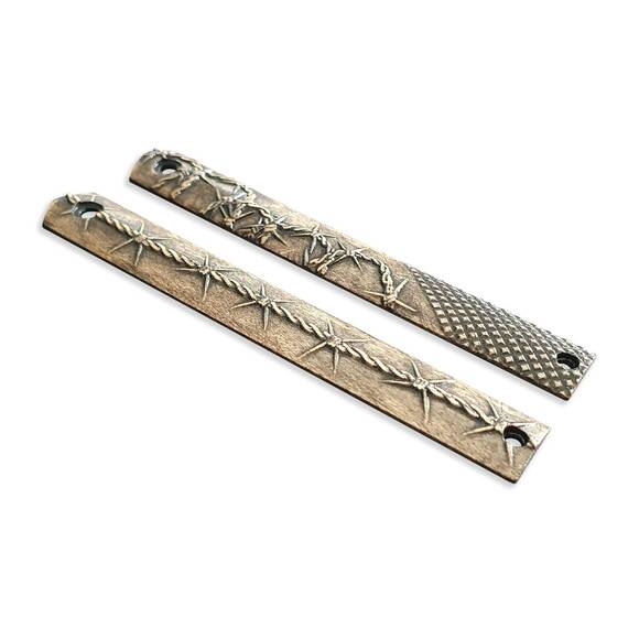 CRKT CEO Flipper maple handle scales - Outlaws / hand-painted