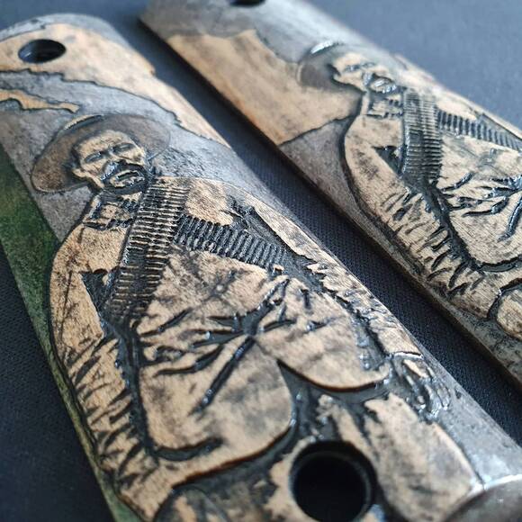 Pancho Villa - 1911 Full Size Government Grips