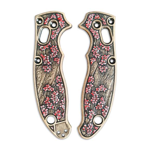 Spyderco Manix 2 maple handle scales - Sakura / hand-painted