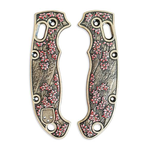 Spyderco Manix 2 XL maple handle scales - Sakura / hand-painted