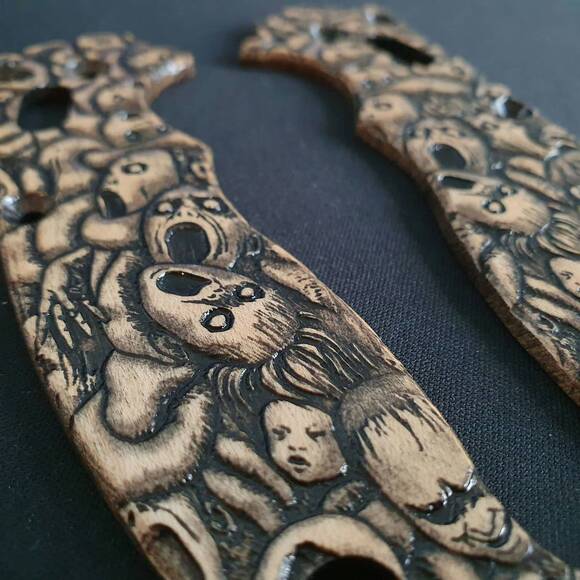 Scared Faces Lefty - Spyderco Manix 2 Knife Scales by Svechnikov Knives
