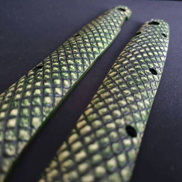 Cold Steel Ti-Lite 6 maple handle scales - Snake Skin Green / hand-painted