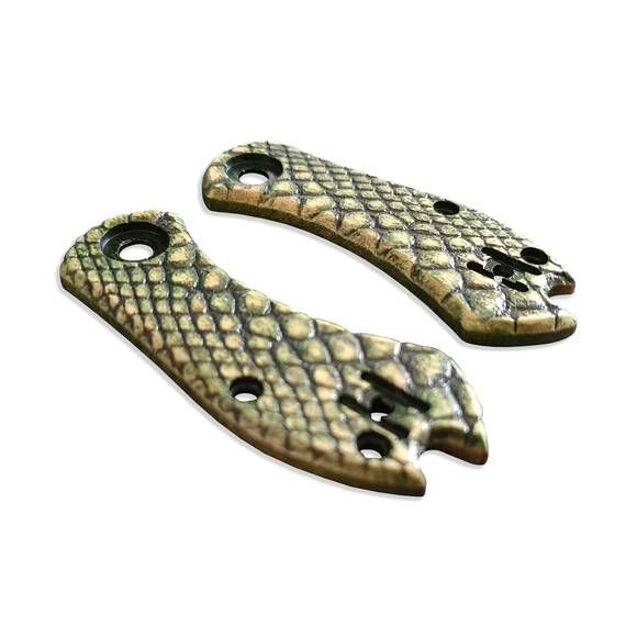 Giant Mouse ACE Nibbler maple handle scales - Snake Skin Green / hand-painted
