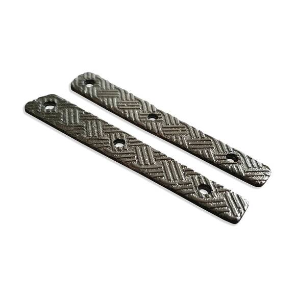 CRKT Symmetry maple handle scales - Twist Black / hand-painted