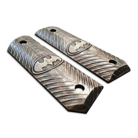 Batman - 1911 Full Size Bobtail Grips