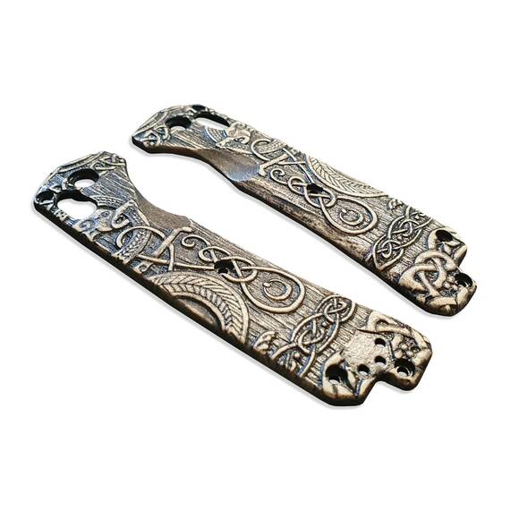 Benchmade Grizzly Ridge 15061 maple handle scales - Celtic Gates / hand-painted