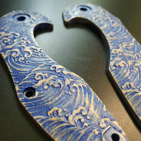 Kizer Minitherium maple handle scales - Japan Wave / hand-painted