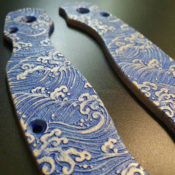 Japan Wave - Spyderco Military 2 Knife Scales by Svechnikov Knives
