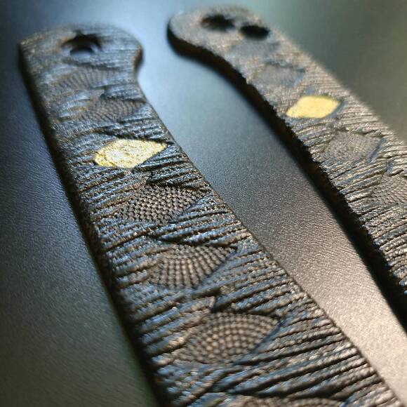 Katana Black Gold Coin - CIVIVI Elementum Button Lock Knife Scales by Svechnikov Knives