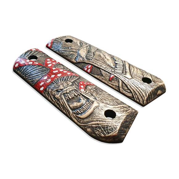 1911 Full-Size Round Butt Maple Grips - Mushrooms / Hand-painted