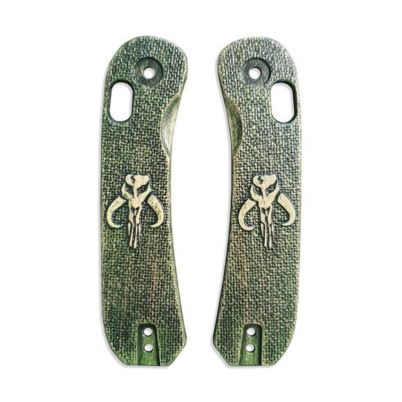 Knafs Lander 3 maple handle scales - Mythosaur Skull Green / hand-painted