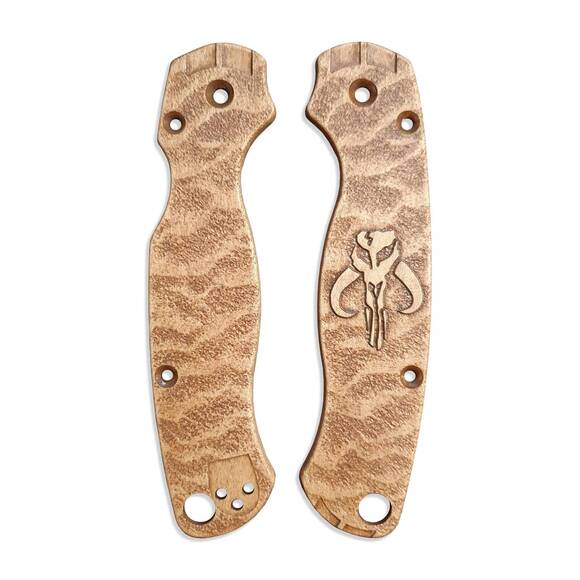 Spyderco Para Military 2 maple handle scales - Mythosaur Skull Sands (3166) / hand-painted