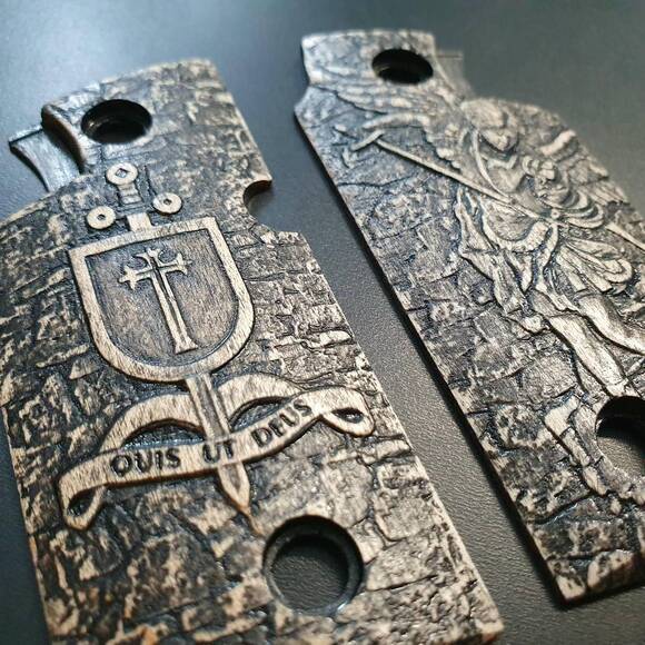 Quis Ut Deus - Springfield 911 380 Grips