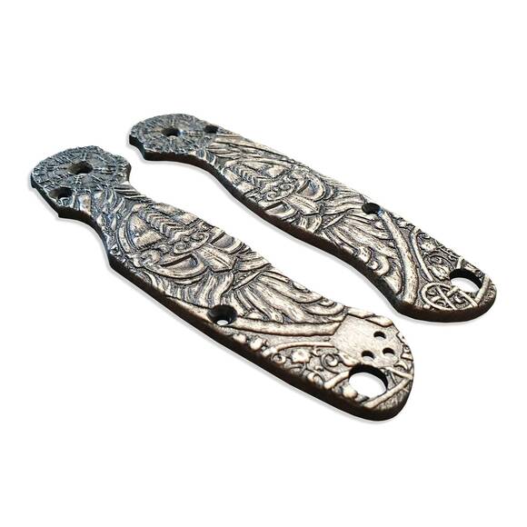 Spyderco Para Military 2 maple handle scales - Vegvisir X Viking / hand-painted