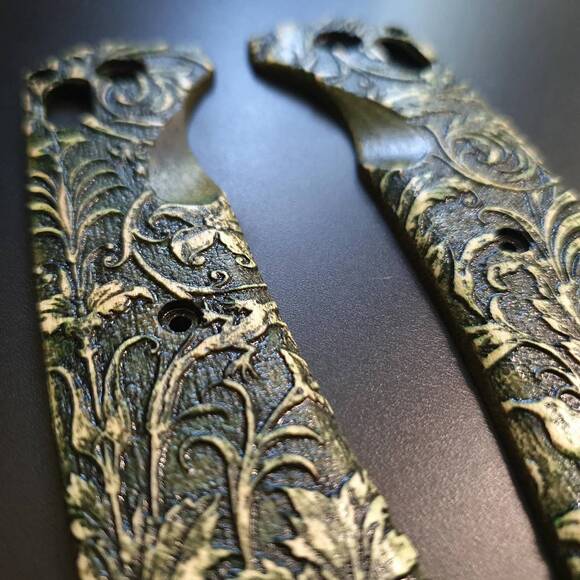 Benchmade Grizzly Ridge 15061 maple handle scales - Wild Thickets Green / hand-painted