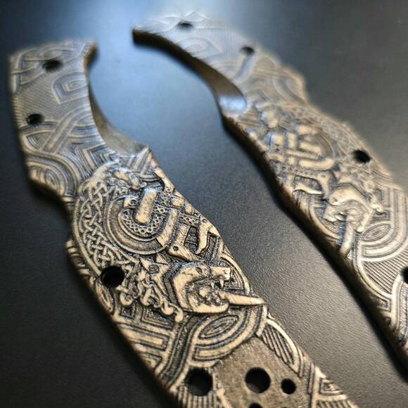 Celtic Heart - Spyderco Endura 4, Matriarch 2 Knife Scales by Svechnikov Knives