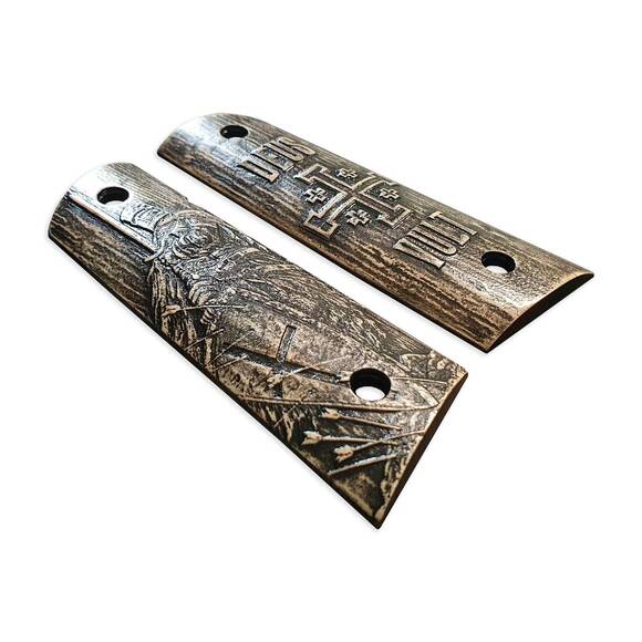 1911 Full-Size Magwell Maple Grips - Deus Vult / Hand-painted