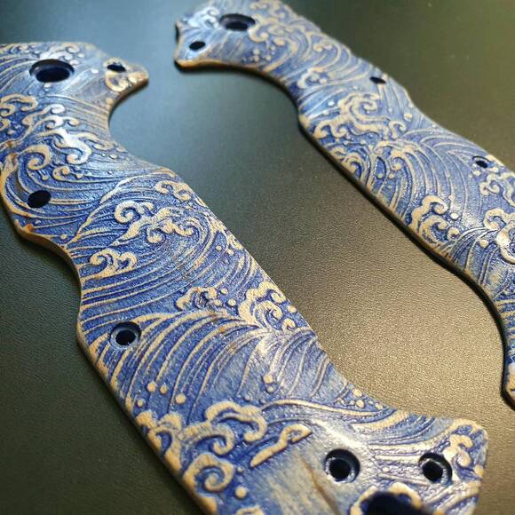 Cold Steel AD-10 maple handle scales - Japan Wave / hand-painted
