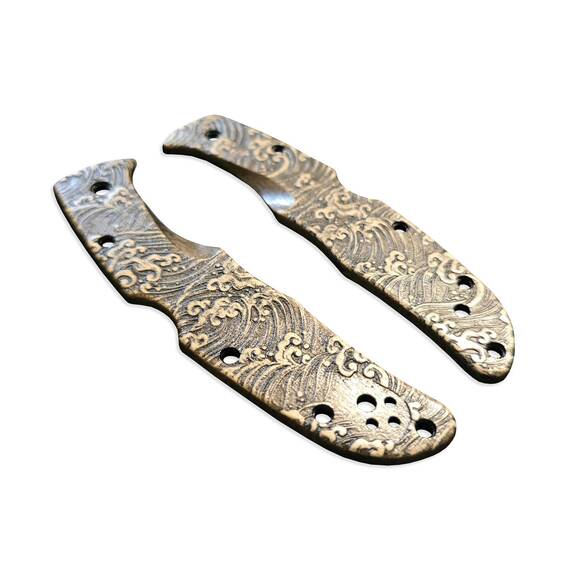 Spyderco Endura 4/Matriarch 2 maple handle scales - Japan Wave Classic / hand-painted
