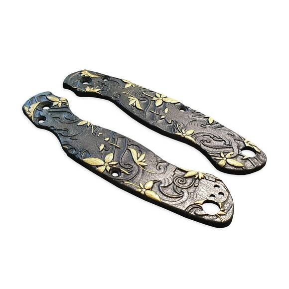 Spyderco Military 2 maple handle scales - Japanese Maple Black Gold / hand-painted