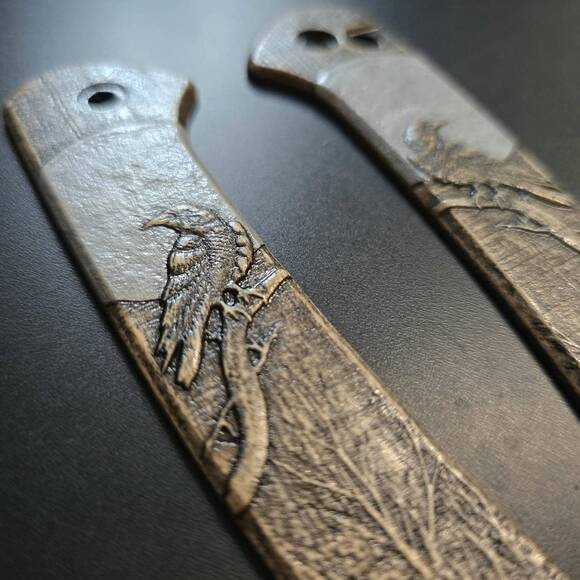 CIVIVI Conspirator maple handle scales - Moon Raven / hand-painted