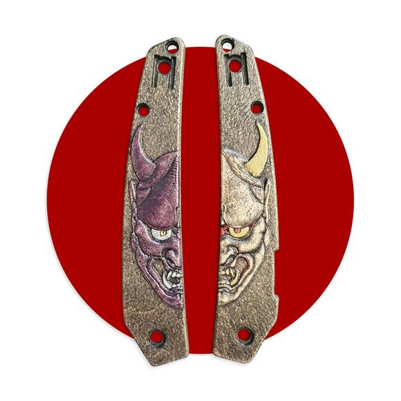 Oni Demon W - Spyderco Ikuchi Knife Scales by Umeda Karin (梅田 夏鈴)