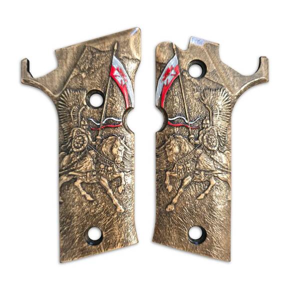 Beretta 92X Performance maple grips - Polish Husria / hand-painted