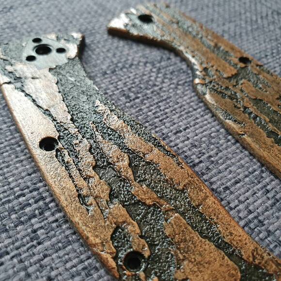 Roughness Bronze - Spyderco Tenacious Knife Scales by Svechnikov Knives