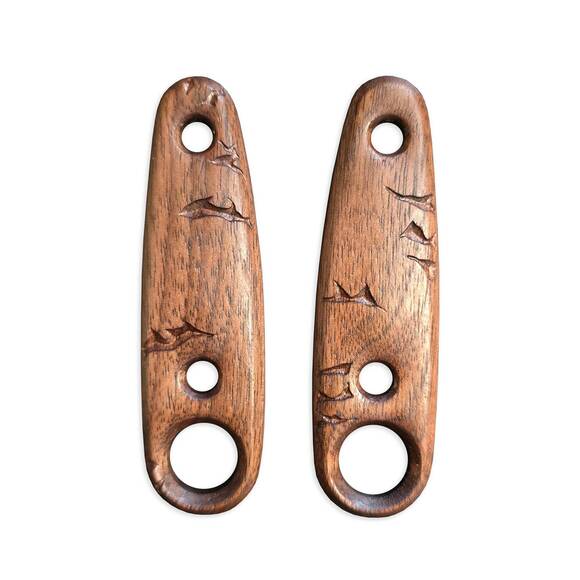 Traditional Cracks Walnut - ESEE Izula-2 Knife Scales by Svechnikov Knives