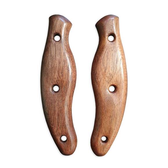 Tops Knives Field Dog walnut handle scales - Traditional / hand-painted