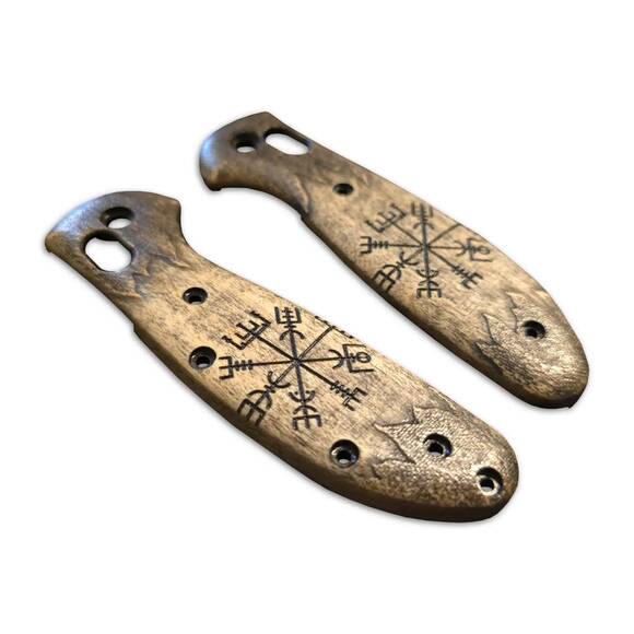Benchmade Mini Griptilian 555 maple handle scales - Vegvisir Classic Clipless / hand-painted