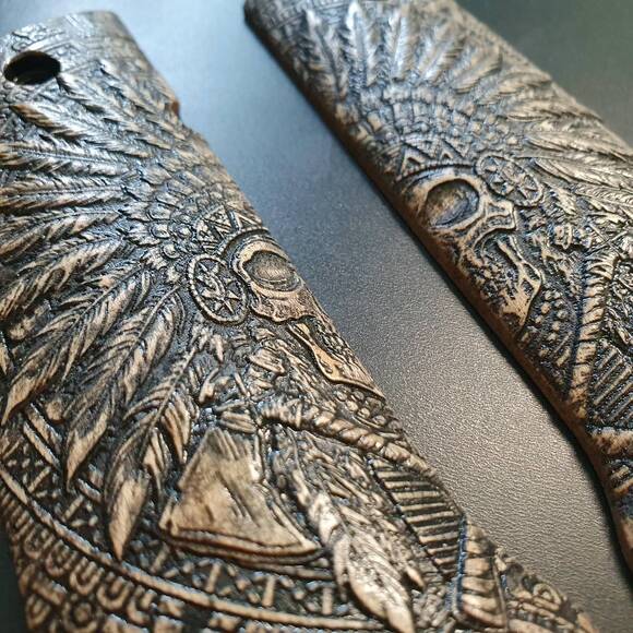 War Chief - Llama 1911 9mm Grips