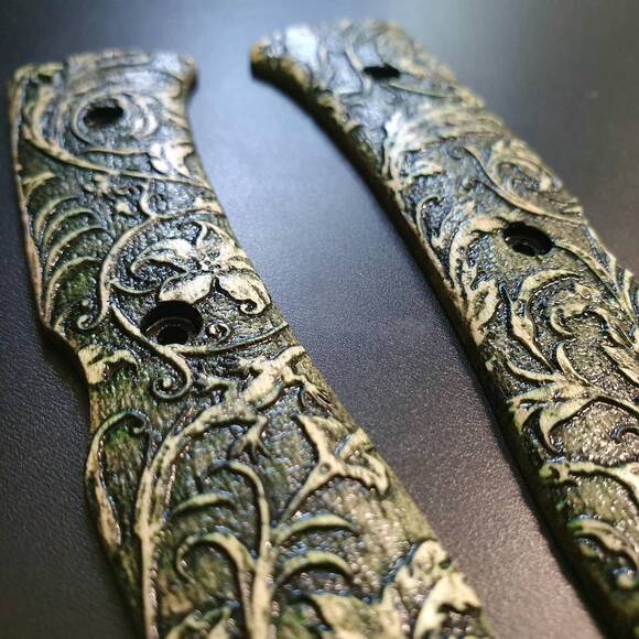 Wild Thickets Green - Spyderco SpyOpera Knife Scales by Svechnikov Knives
